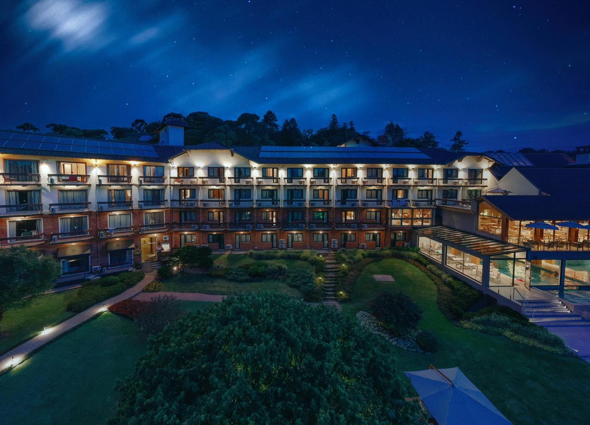Hotel Alpestre Грамаду Экстерьер фото